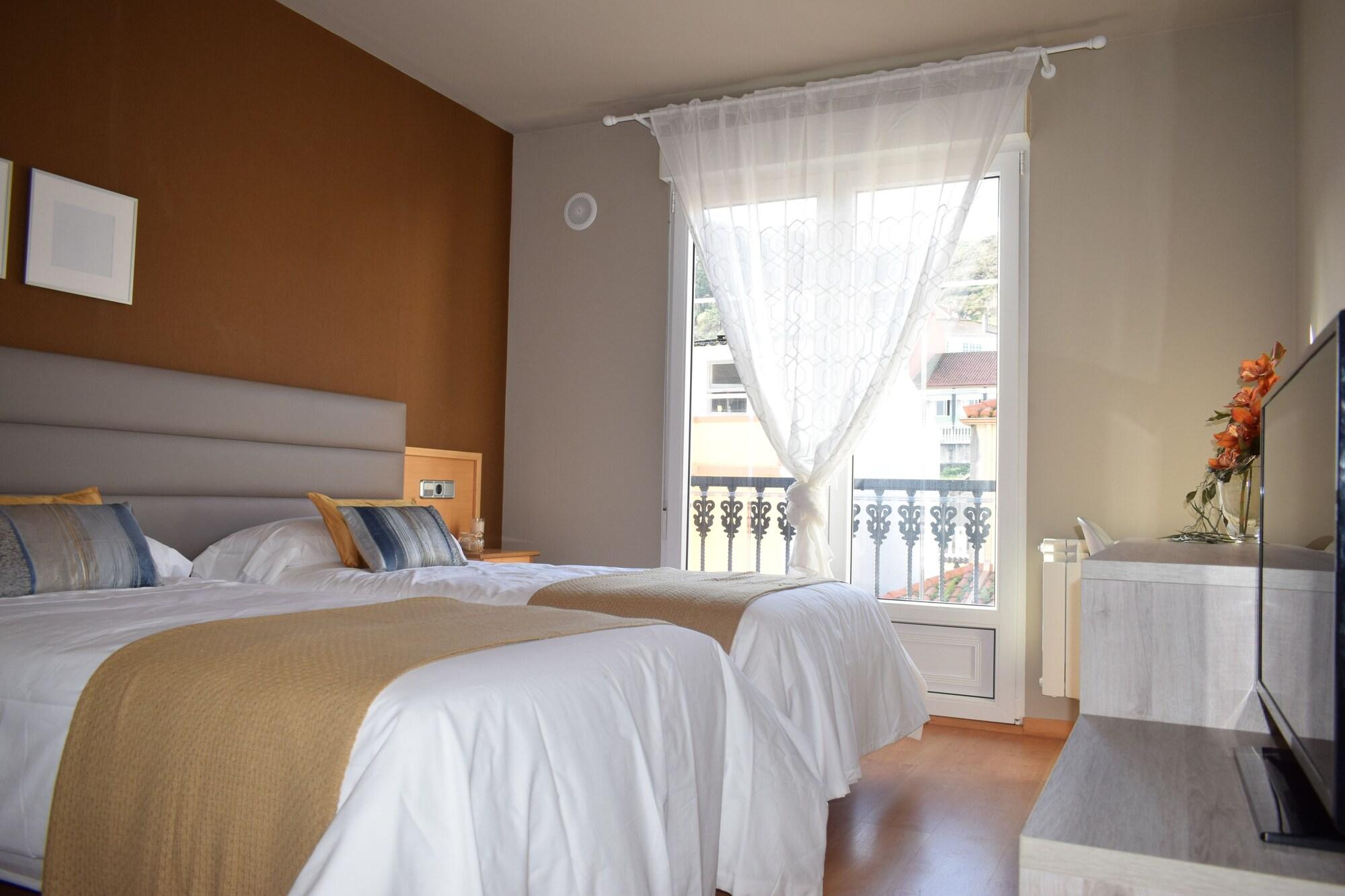 Hotel Vida Mar De Laxe Exterior photo